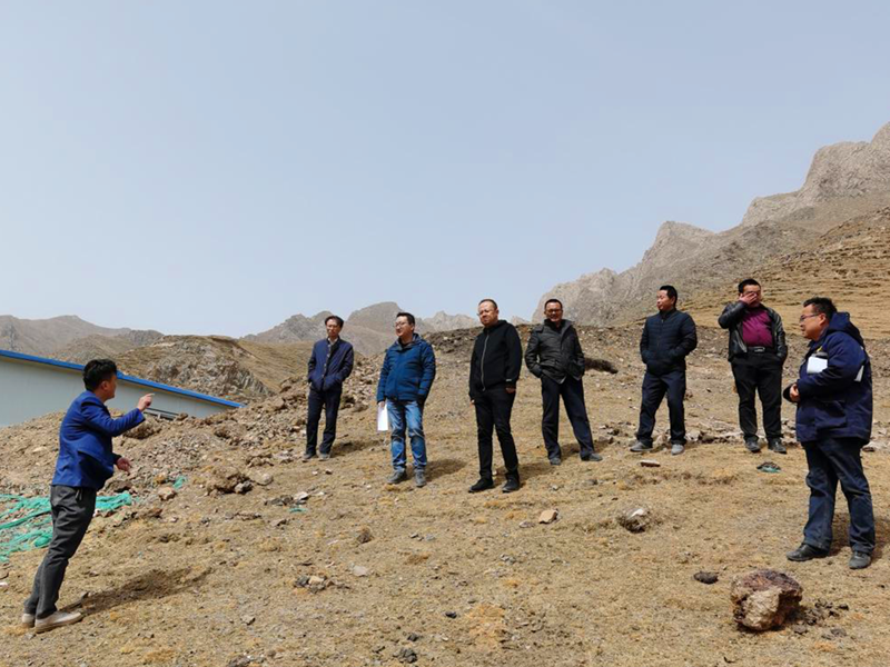 青海省自然資源部門(mén)對興海銅鑫瑪溫根礦區綠色勘查生態(tài)環(huán)境保護治理實(shí)地驗收