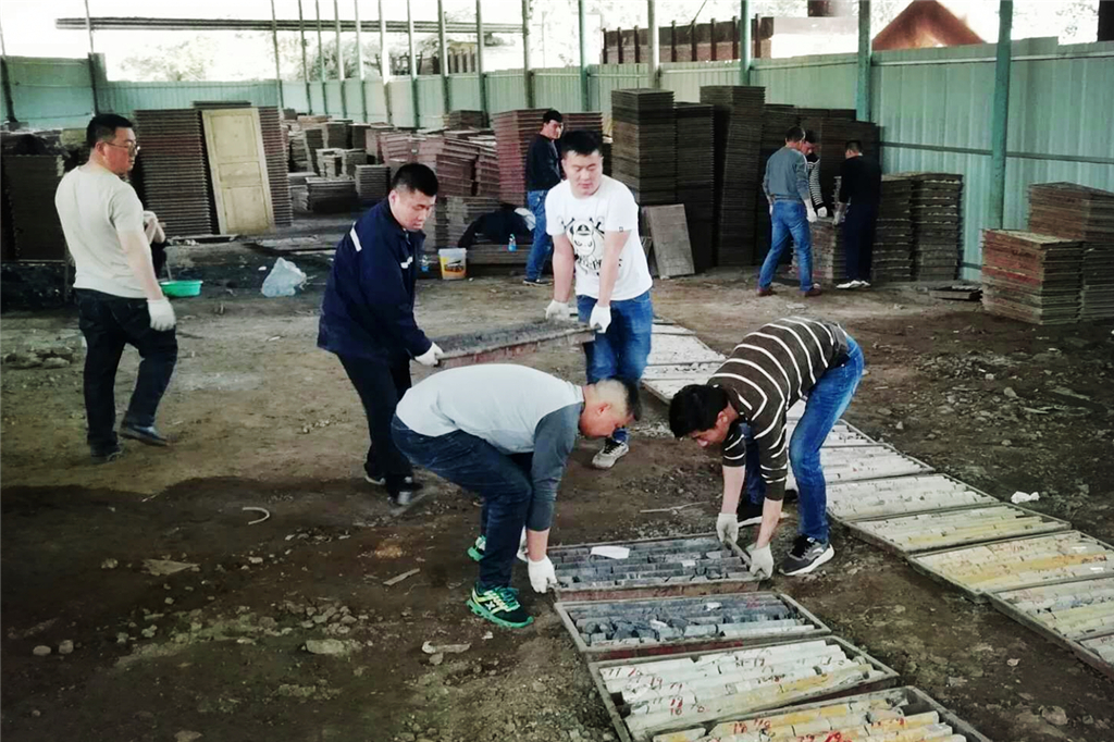 1525223712908671.jpg 1525223712908671.jpg